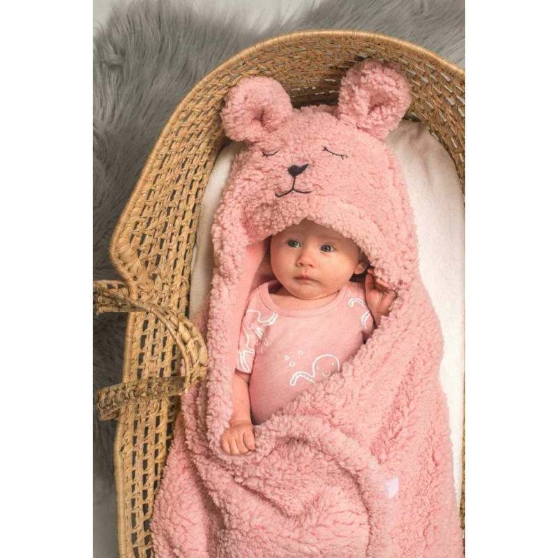 meleg pink takaró kisbabán