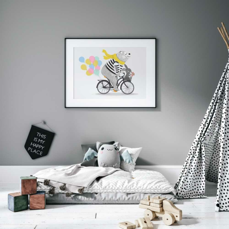 mackó biciklin falikép gyerekszobában